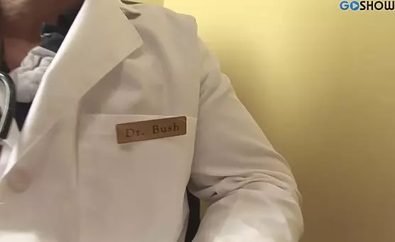 Vaginal Inspection Fellatio Appointment with Sexy Doc